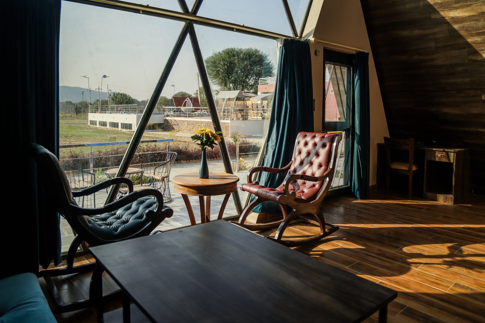 Sunshine A-Frame Cottage with Private Jacuzzi